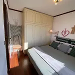 Skyline Su Apartment