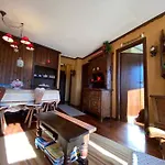 Skyline Su Apartment